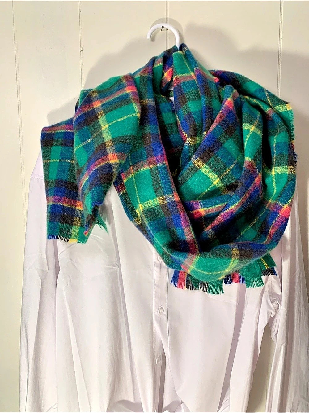 Plaid Scarf in Green & Blue Like New